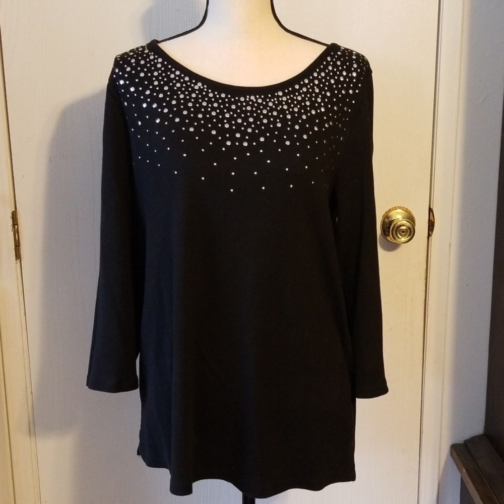 Woman's Rafaella Black Top Size XL
